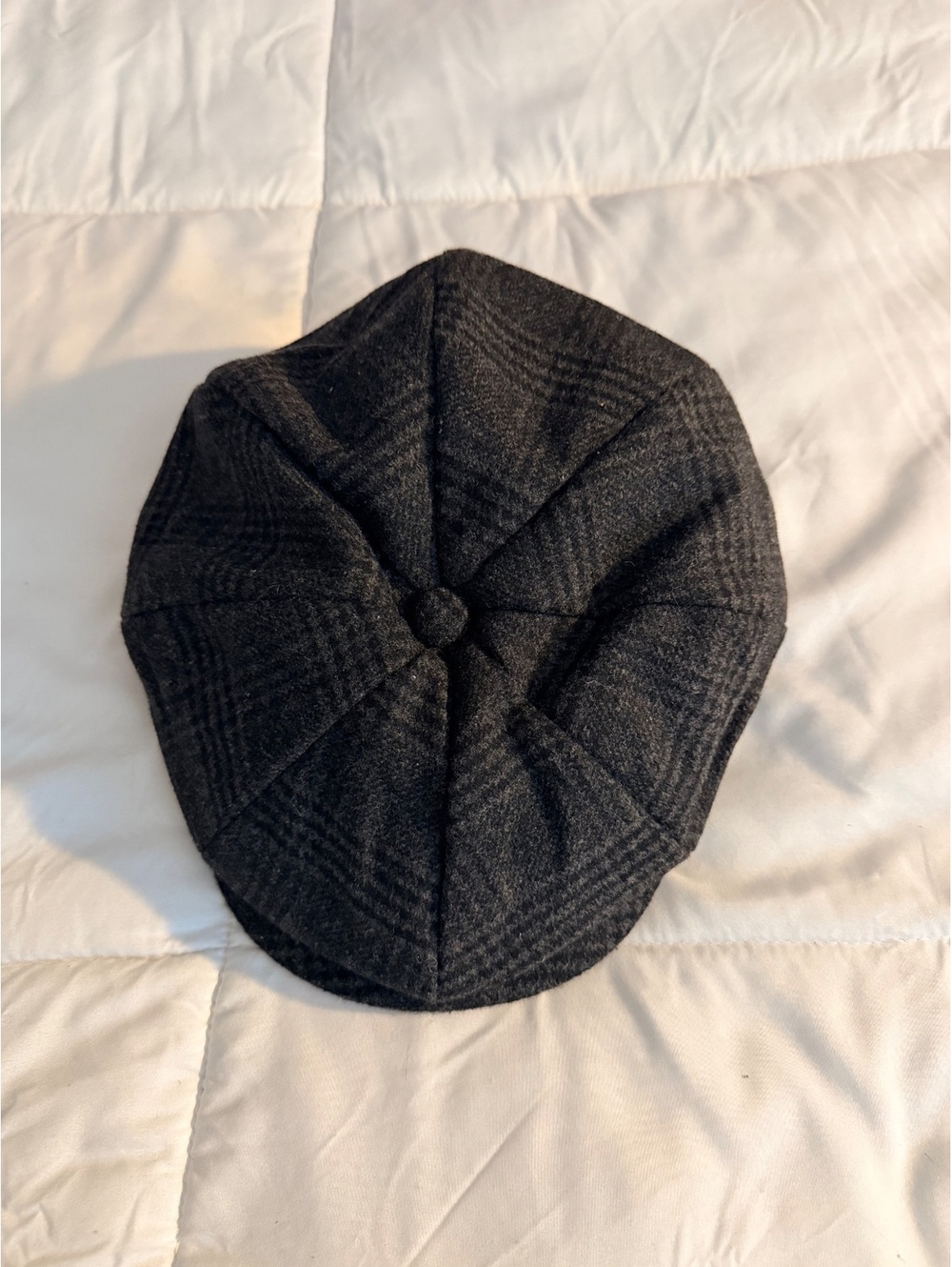 Edwards Classic Newsboy Cap in Black Plaid Pattern